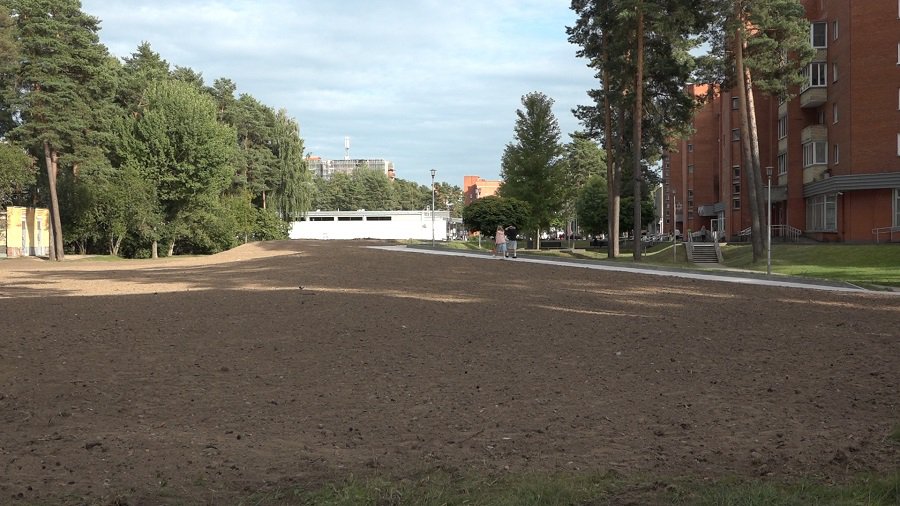 Завершен снос одного из недостроев на аллее Седулинос в первом микрорайоне